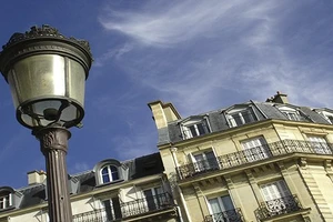 Pour 200 000 euros,...