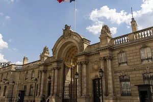 L'Elysée serait-il...